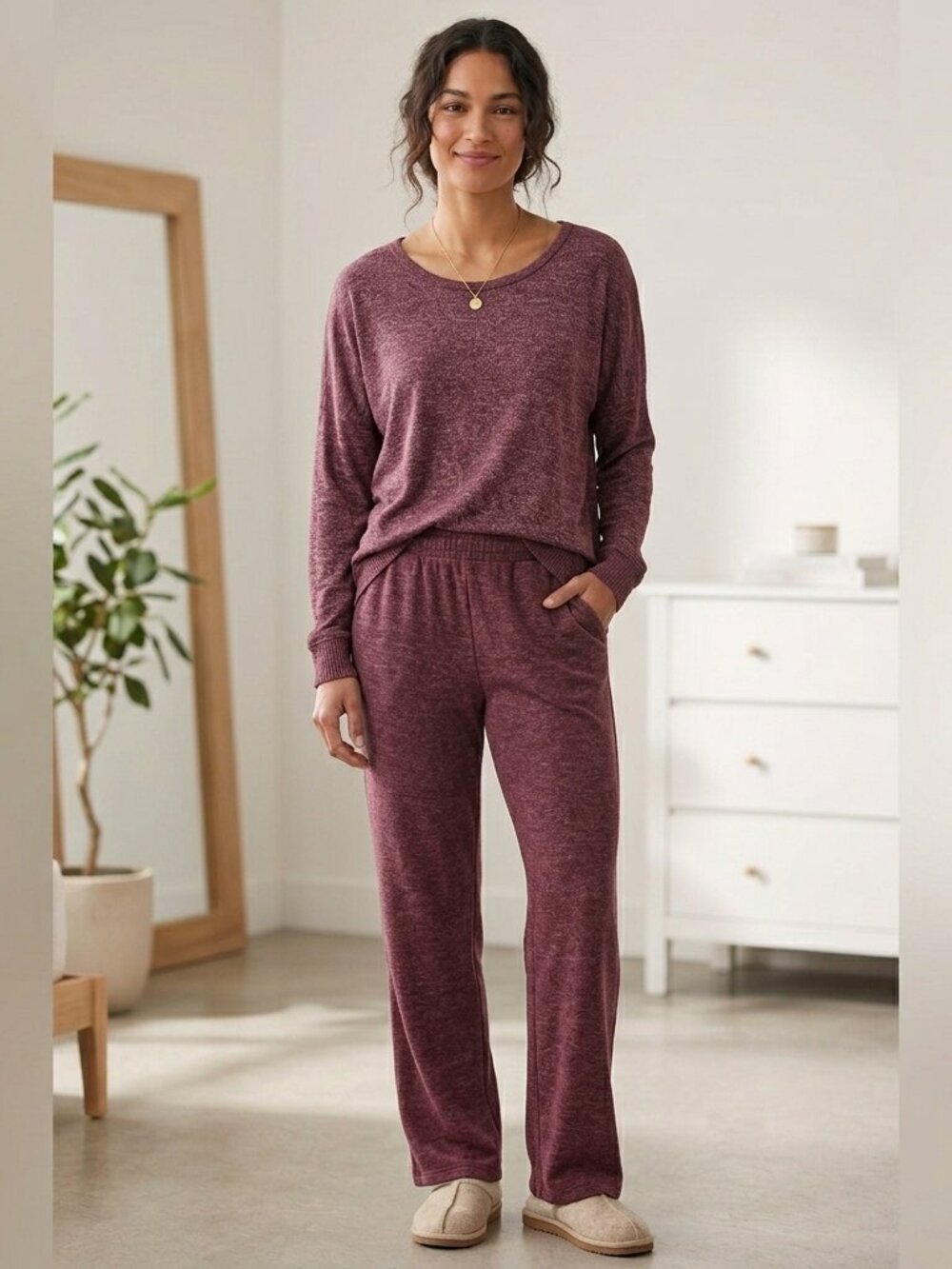 Simply Styled Maroon Crew Neck Sweater